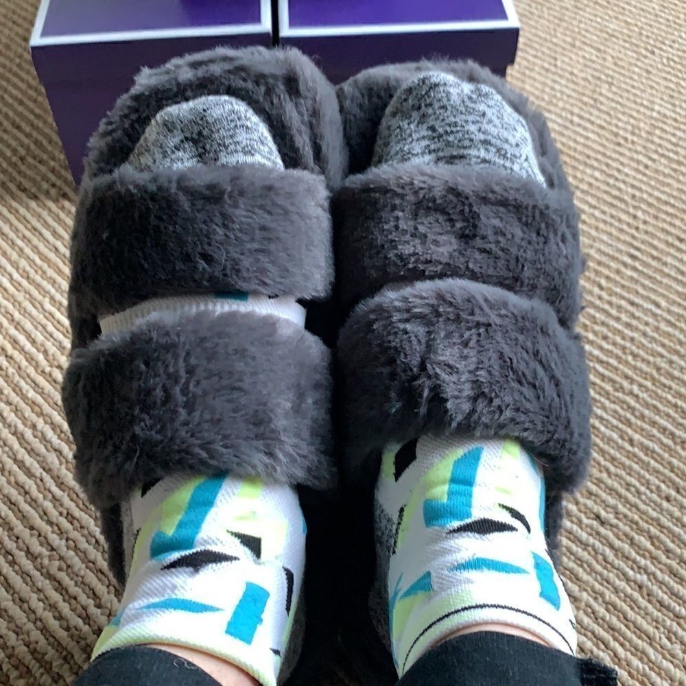 🆕TOP Moda slippers dark gray sandals - Picture 6 of 8